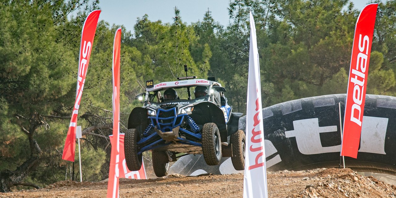 Zorlu offroad finalinde Demirel-Yiğit zirvede