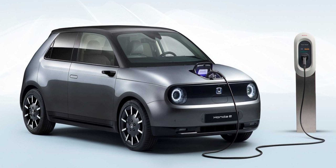 Honda, milyar dolarlık projeyi rafa kaldırdı