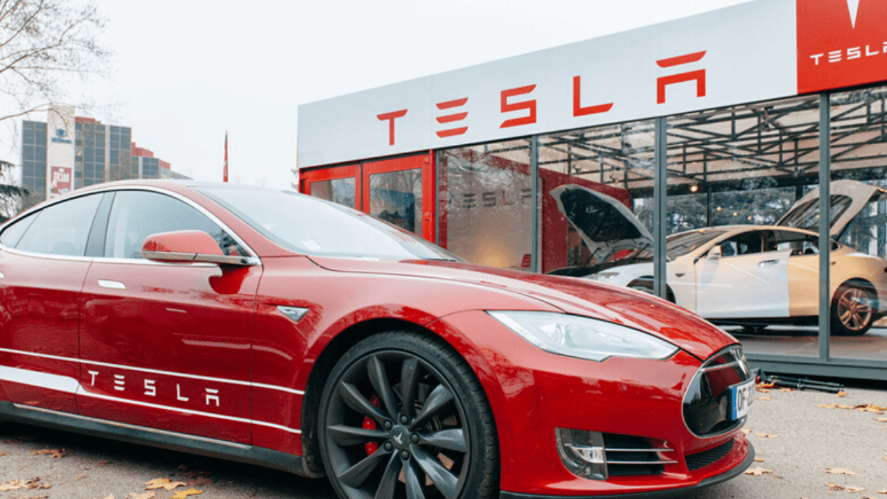 Tesla'dan ÖTV açıklaması: Planlanan listelemeler askıya alındı