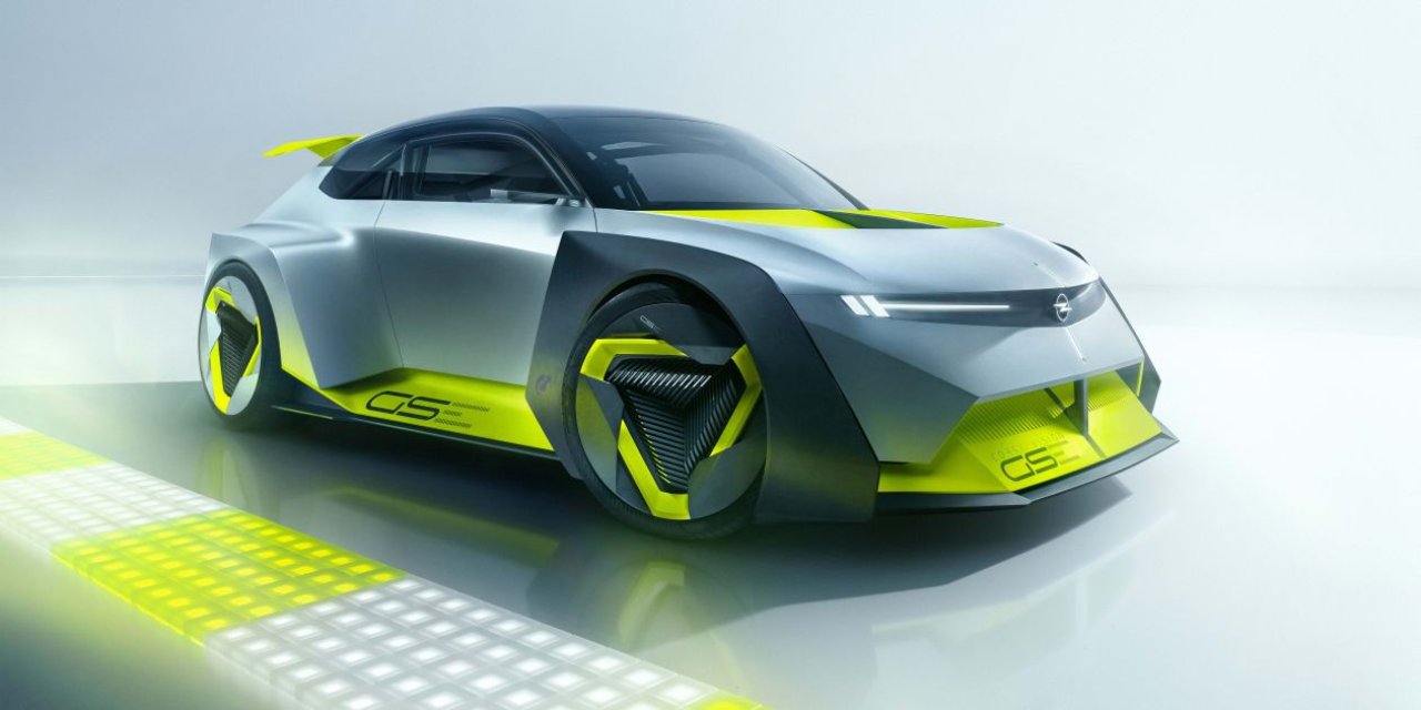 Opel, Corsa GSE Vision Gran Turismo’yu Tanıtıyor!