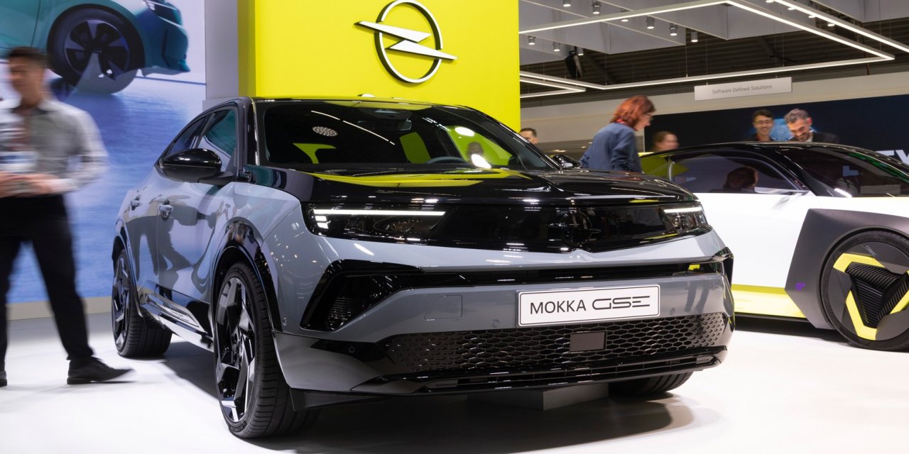 Opel GSE Efsanesini Bir Üst Seviyeye Taşıyor!