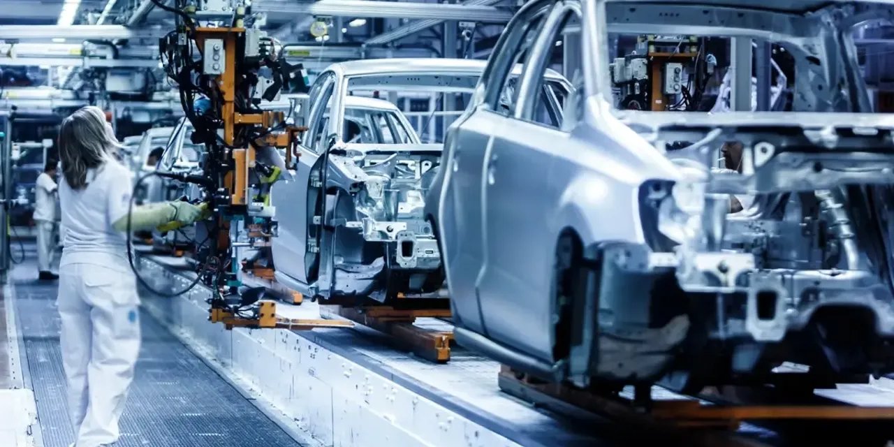 Otomotiv devi 10 milyar dolarlık borçla battı