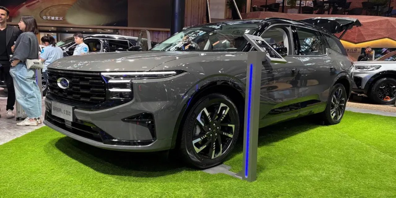 Güncellenen Ford Edge L yenilendi