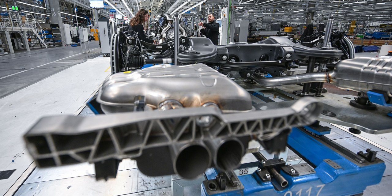 AB'den geri adım: İçten yanmalı motor yasağı rafa kalktı