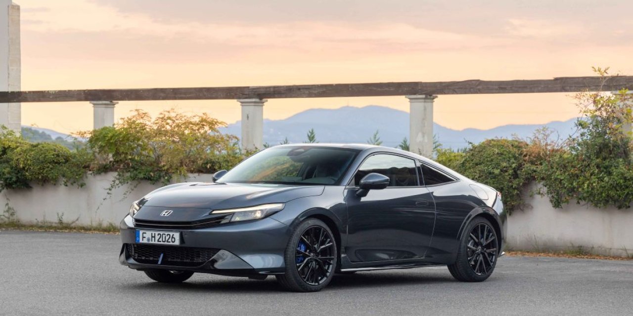 Honda’nın sportif temsilcisi Prelude,  hibrit gücüyle yollarda