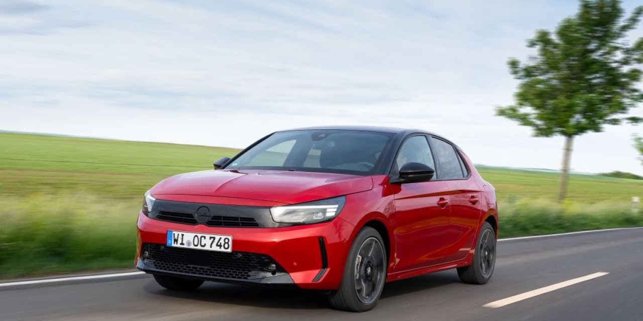 48V Hibrit Teknolojisine Sahip Opel Corsa ve Mokka Türkiye’de