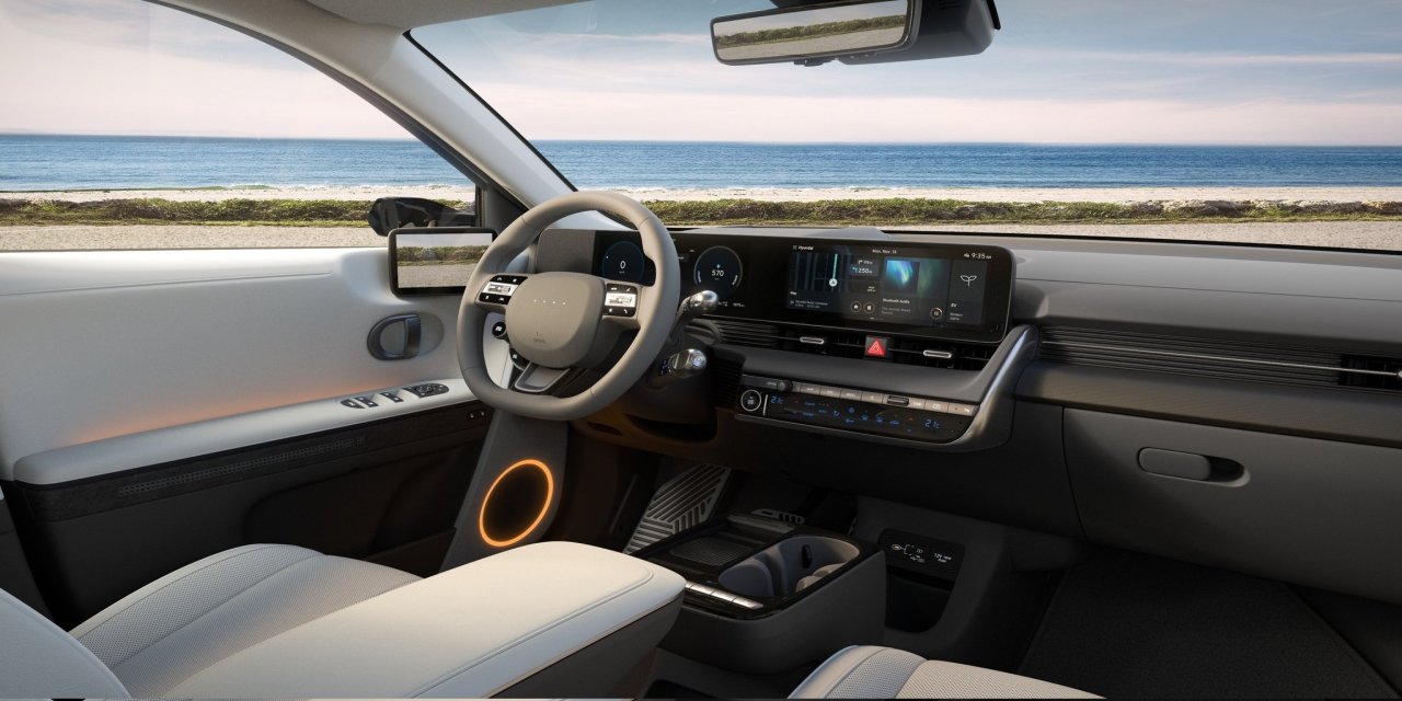 Yeni Hyundai IONIQ 5'in iç mekânı Tesla'ya mı benziyor?