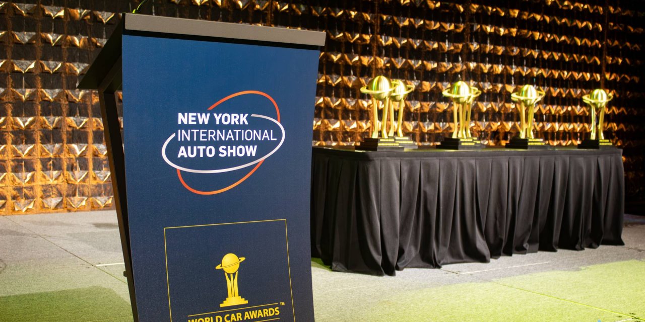 Elektrikli bir model "Dünyada Yılın Otomobili" oldu