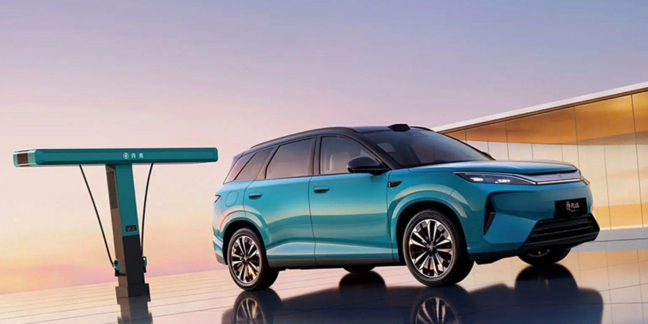 BYD, Pekin'de şov yaptı: 5 dakikada şarj