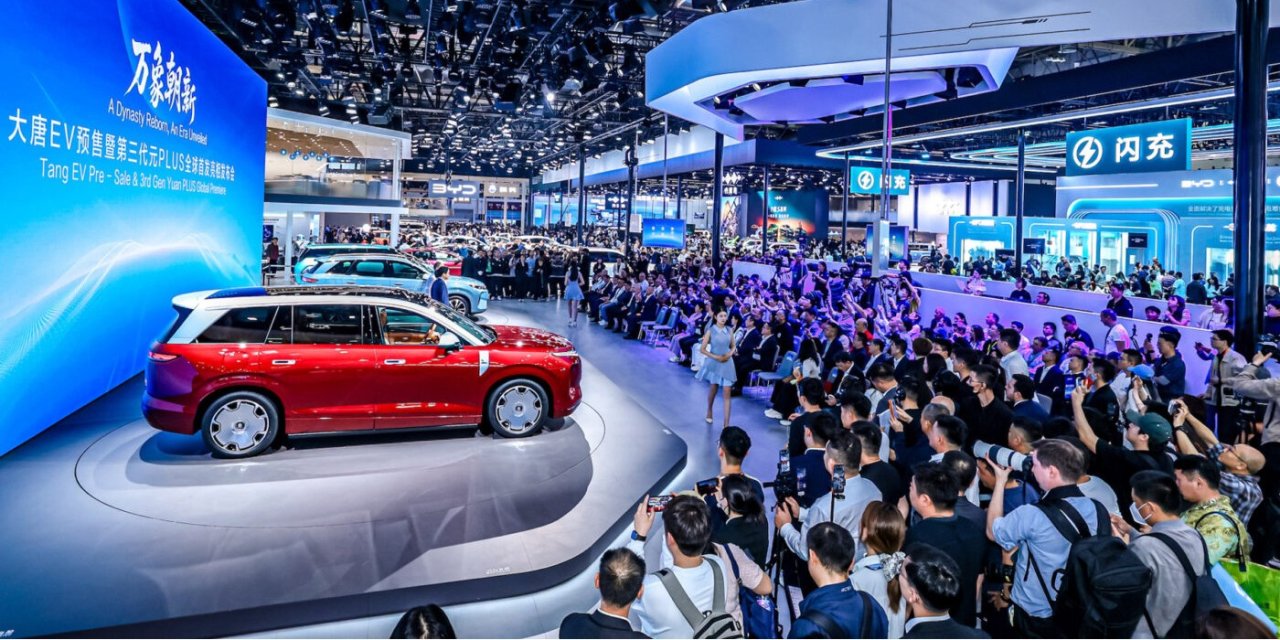 BYD Seal 08: 1.000 Kilometre Menzil, 5 Dakikada Şarj