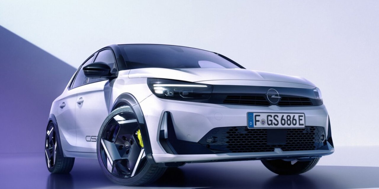 “En güçlü” Opel Corsa, elektriklenerek döndü