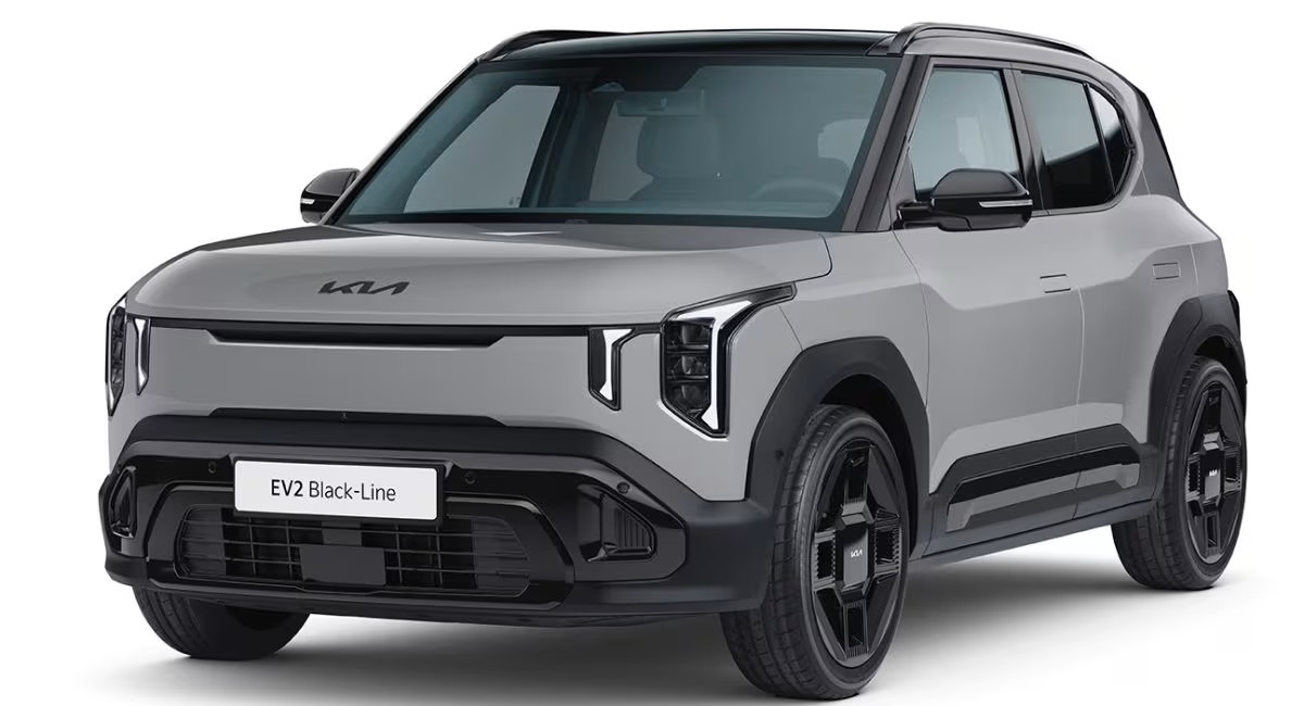 Kia EV2 Black-Line podyuma çıktı