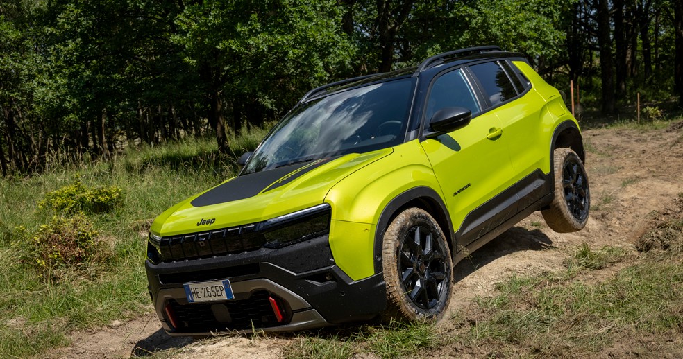 Yeni Jeep Avenger Türkiye’de Yollara Çıktı!