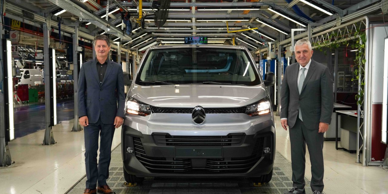 Citroën CEO’su Xavier Chardon’dan Tofaş’ın üretim üssüne ziyaret