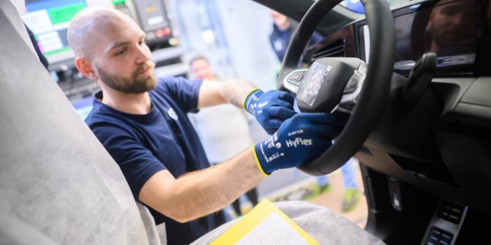Volkswagen'den kritik uyarı! Binlerce araç geri çağrılıyor