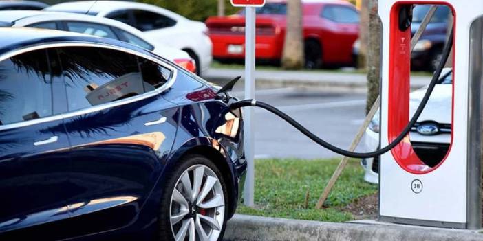 İşte gerçek menzili 500 KM üzeri olan 20 otomobil