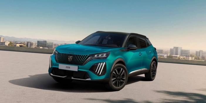 PEUGEOT 2008, yeni iyonya mavi gövdesi ile yollarda