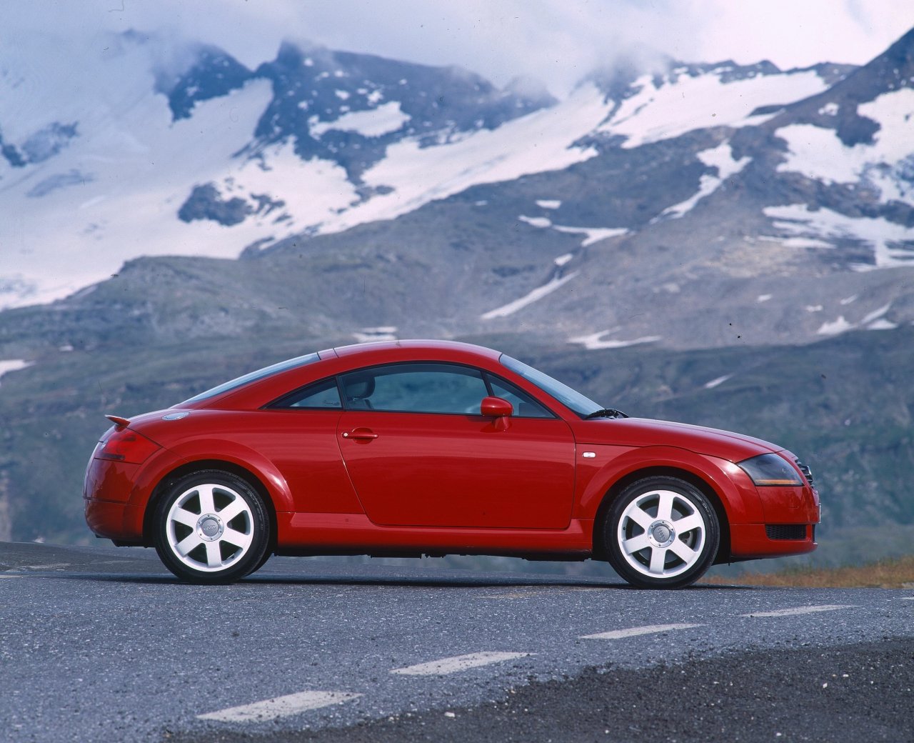 audi-tt-coup-first-generation4.jpg