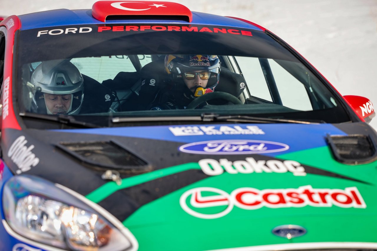 castrol-team-sarikamis-rallisi-2.jpeg