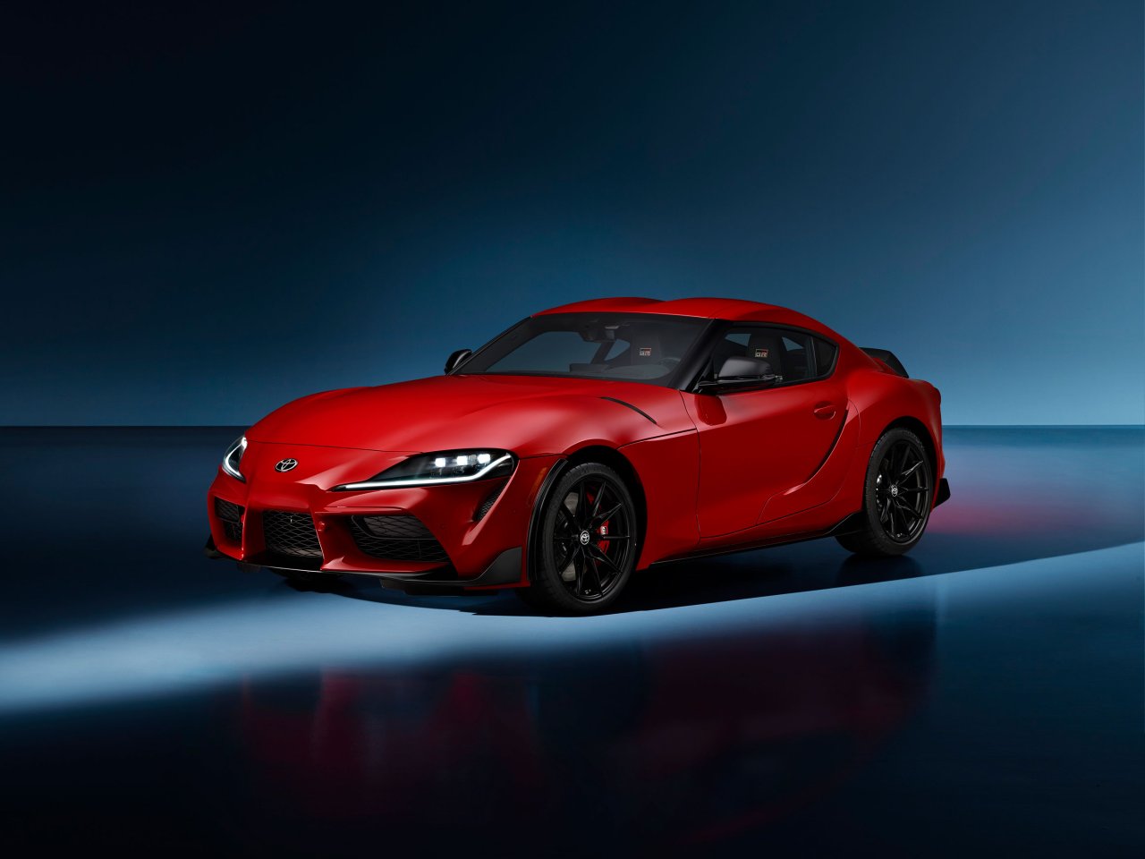 2025-gr-supra-lightweight-evo-1.jpg