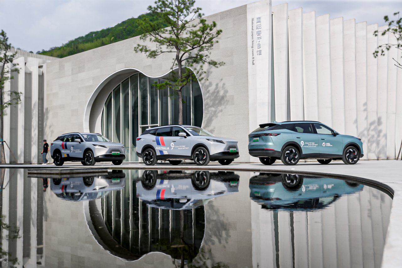 omoda7-phev-4.jpg