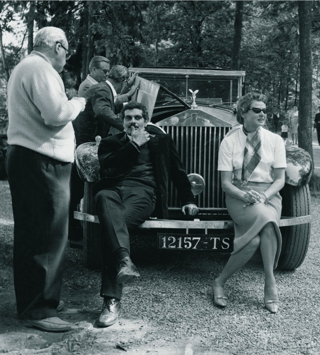 rollsroycejohnlennon-sphantomv-2.jpg