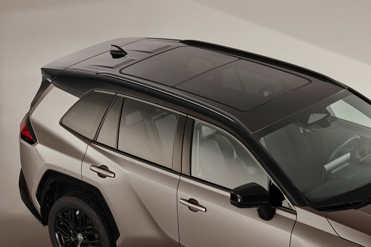 yeni-toyota-rav4-6.jpg
