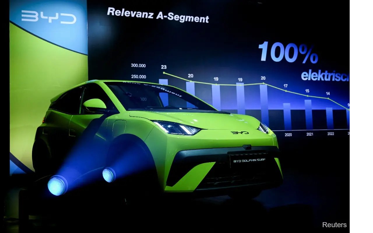 byd-dolphin2.webp