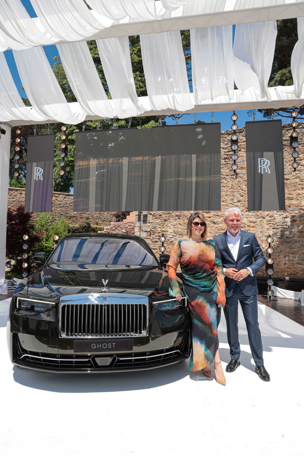 rollsroyceghostseriesii-4-2.jpg