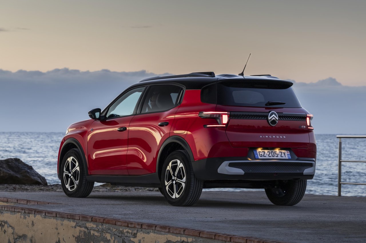 yeni-citroen-c3-aircross-2.jpg