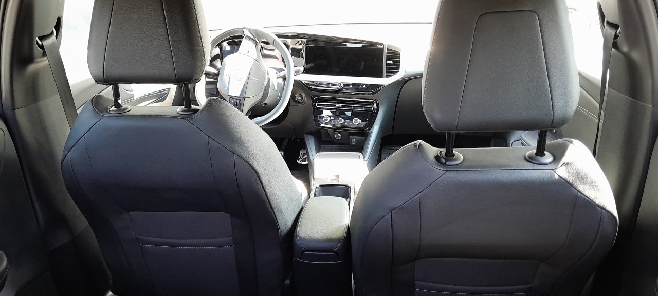 opel-makyajli-mokka-7.jpg