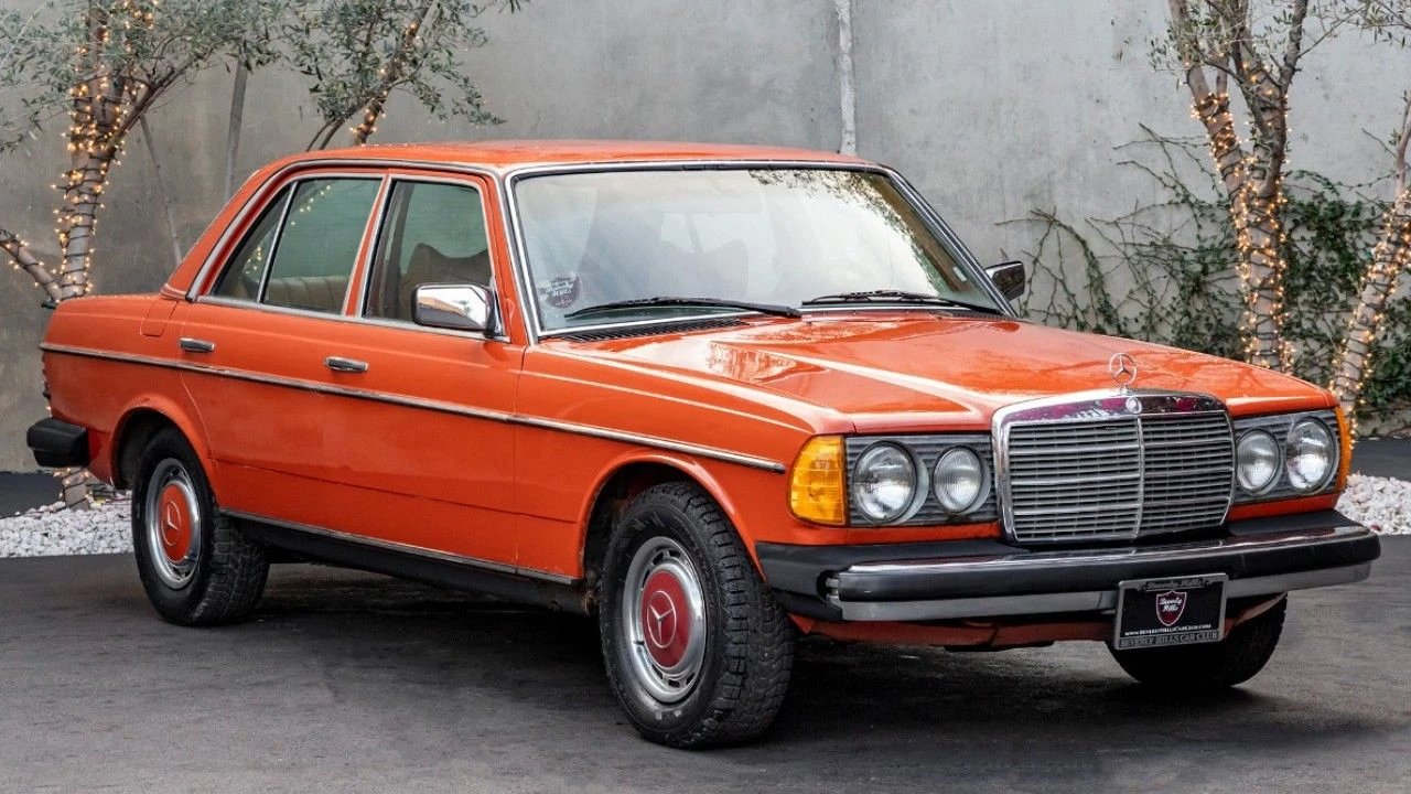 mercedes-240.webp