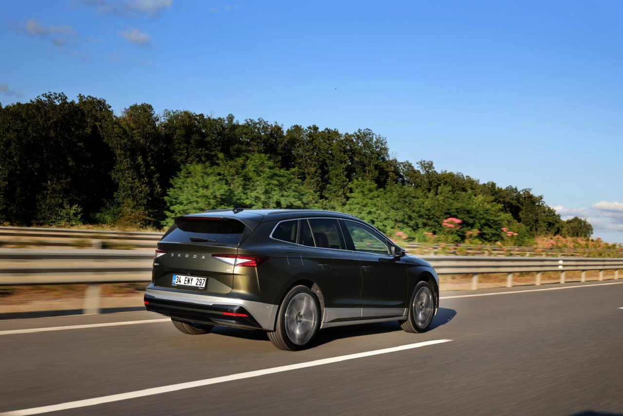 skoda-enyaq-1.jpg