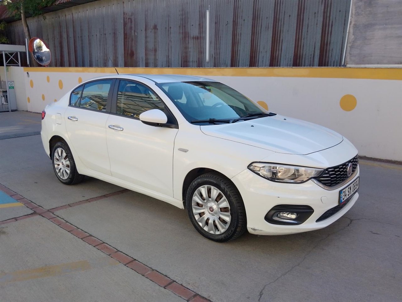 fiat-egea-1-6-m-jet.jpg