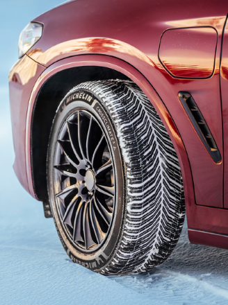 michelin-crossclimate-3-en-product-in-context-1-nosignature-square-2-3.png
