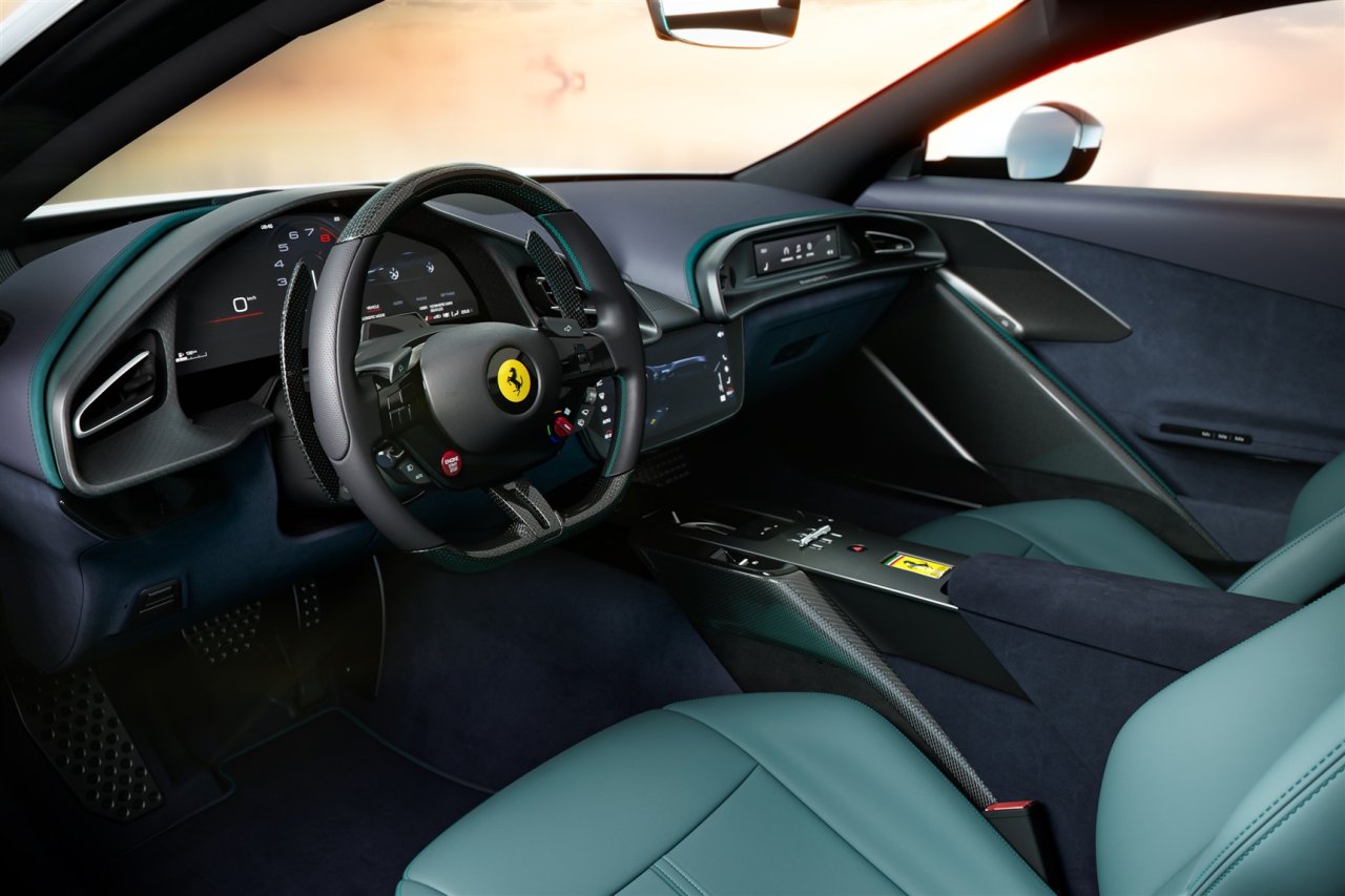 ferrari-amalfi-4.jpg