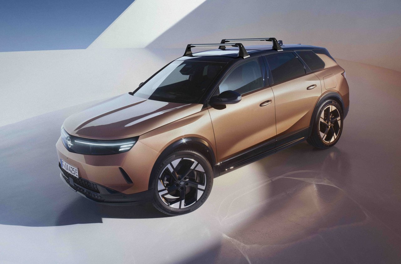 yeni-opel-grandland-1.jpeg