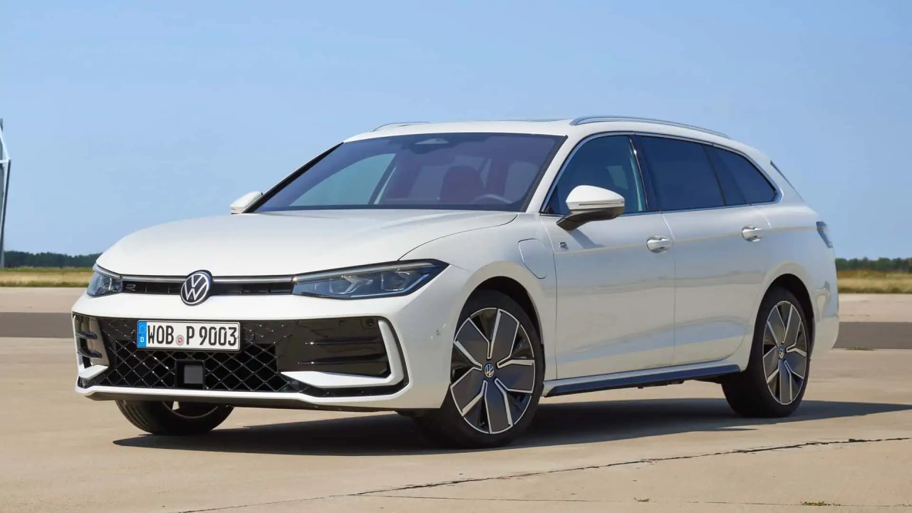 vw-passat-variant-2024.webp