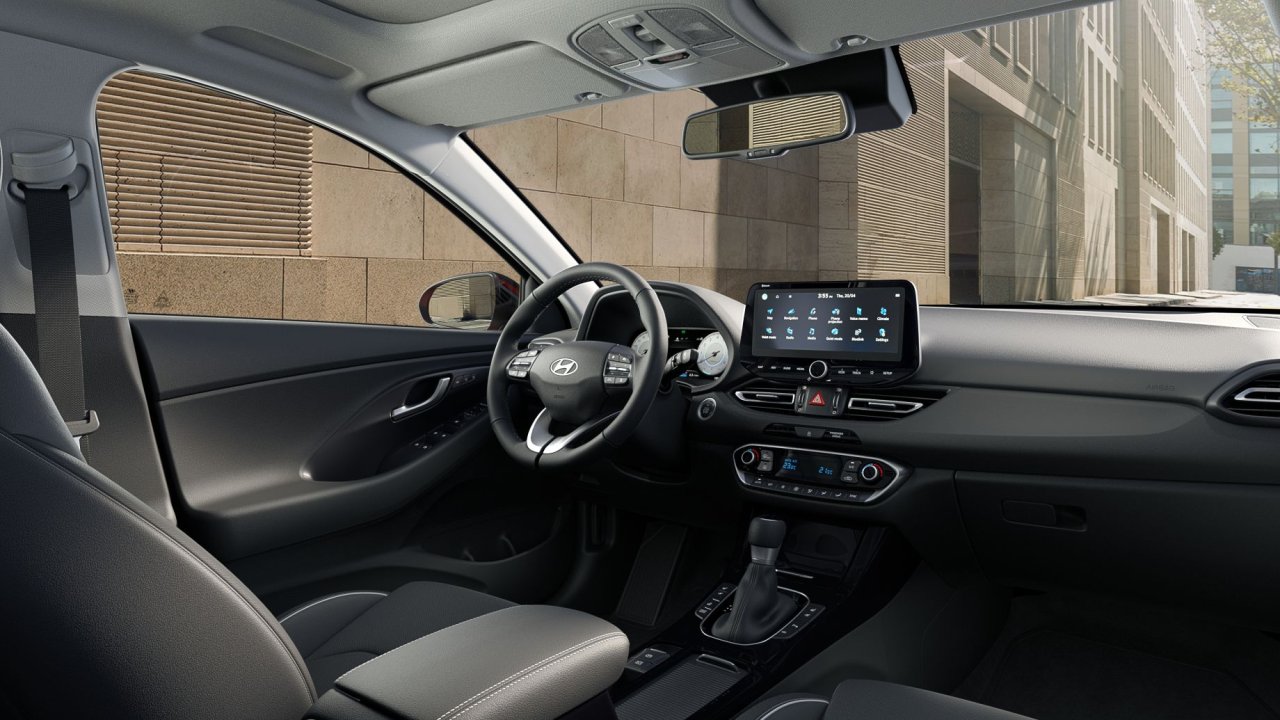 hyundai-i30-sat-ta-5.jpg