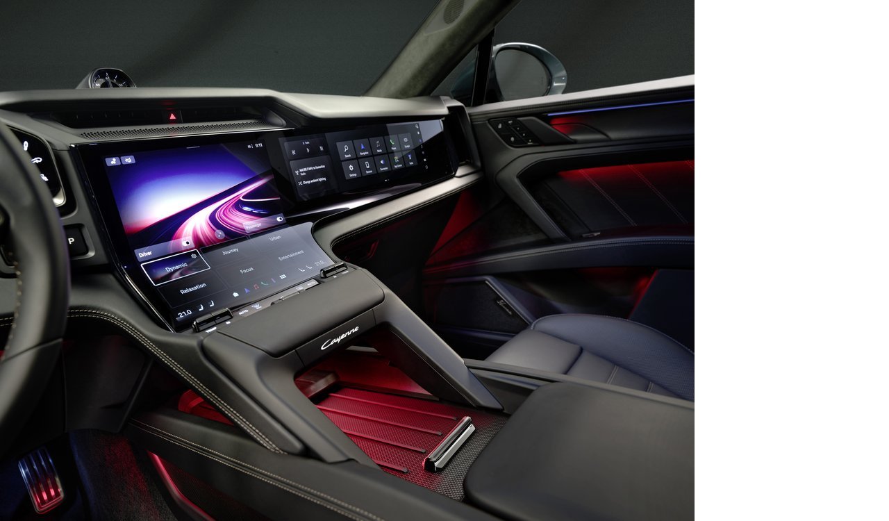 cayenne-electric-2.jpg