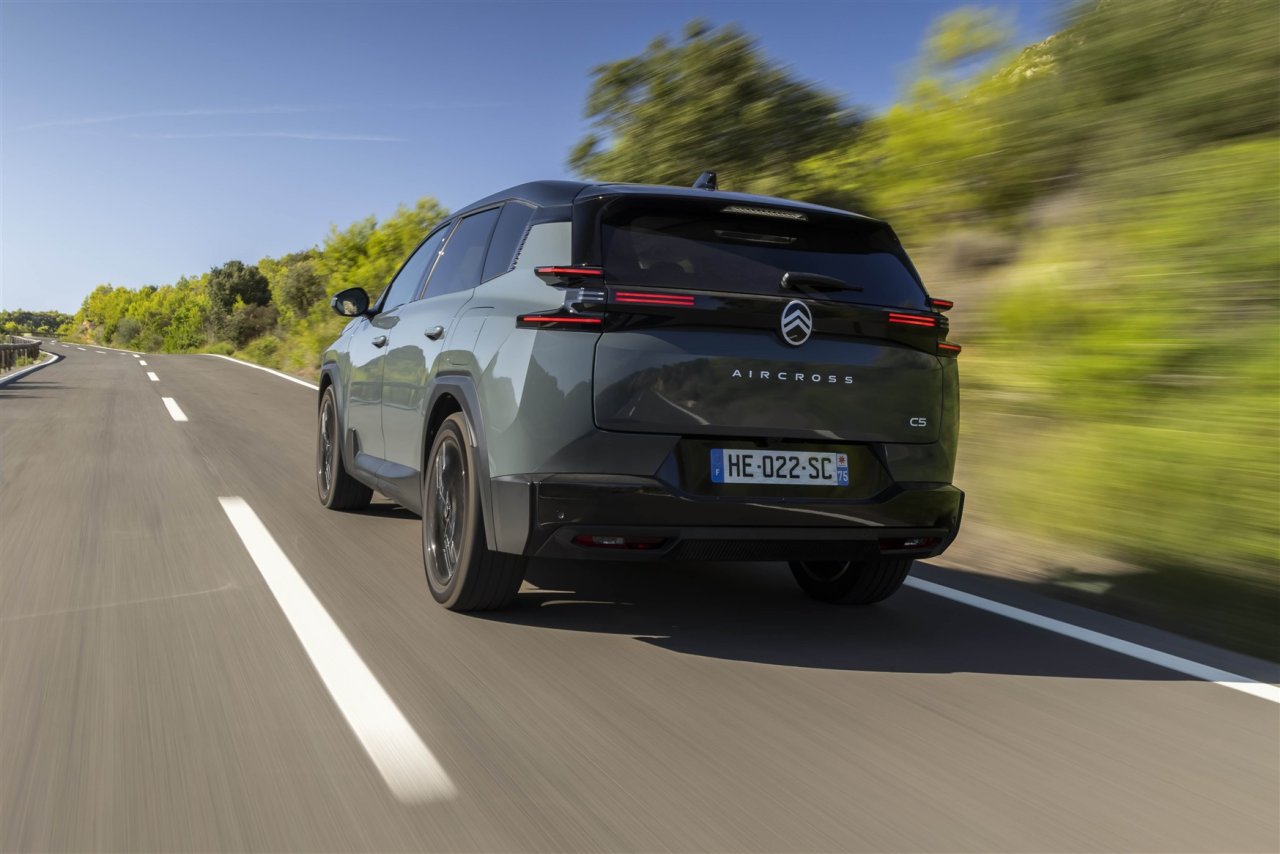 yeni-citroen-c5-aircross-4.jpg