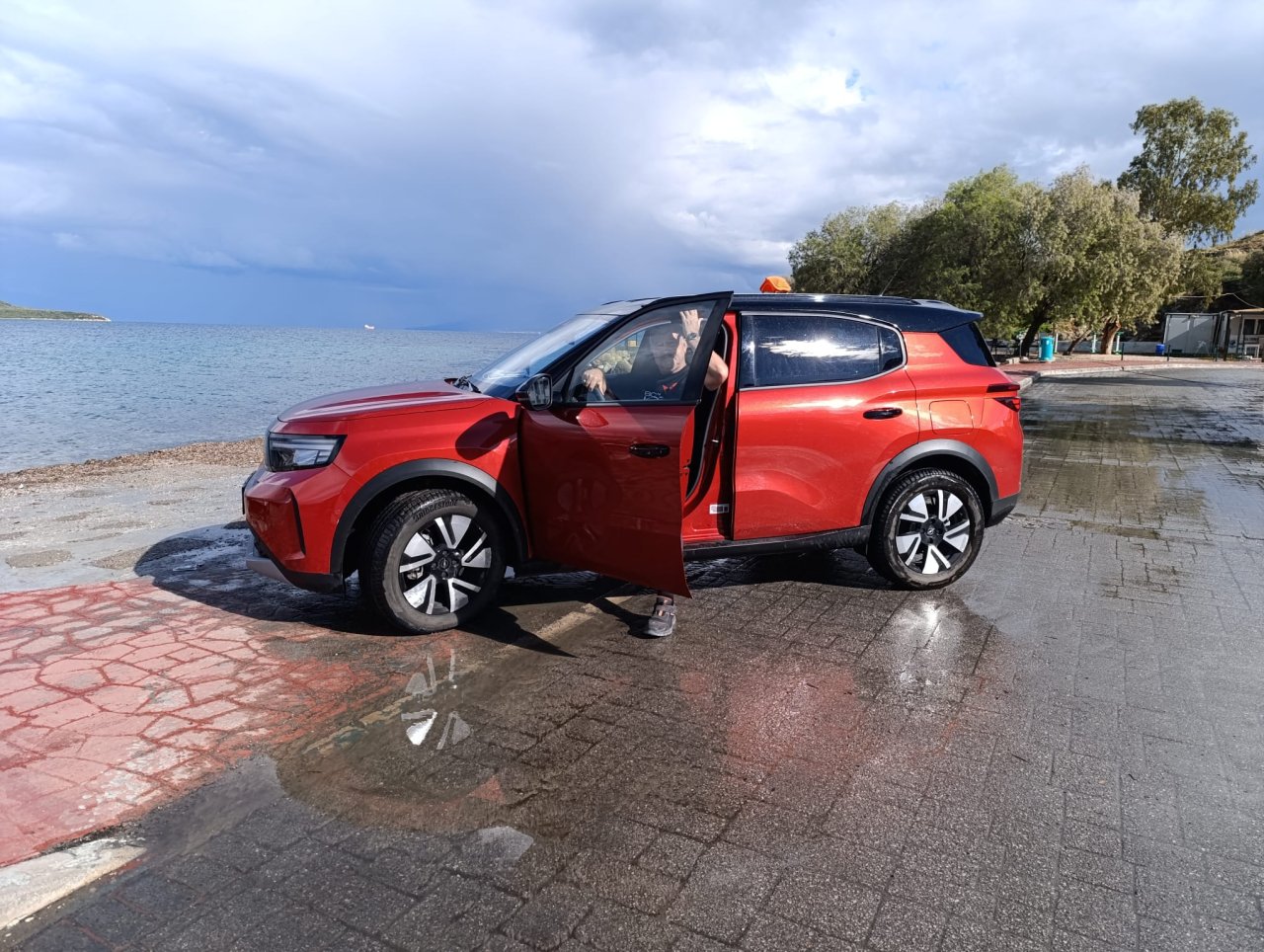 opel-frontera-elektrikli-2.jpeg