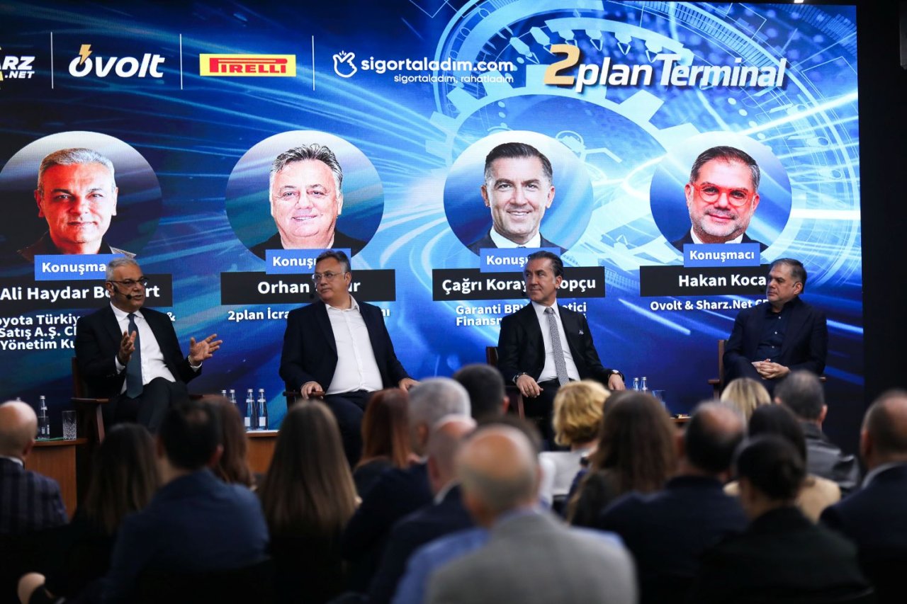 2plan-otomotivin-donusumu-konferansi-1.jpg