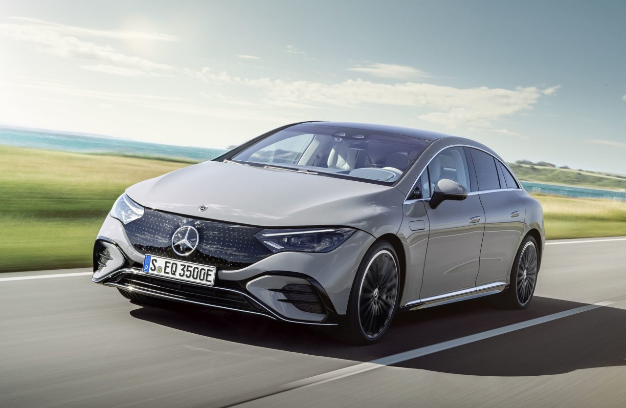 mercedes-eqe-350.jpg