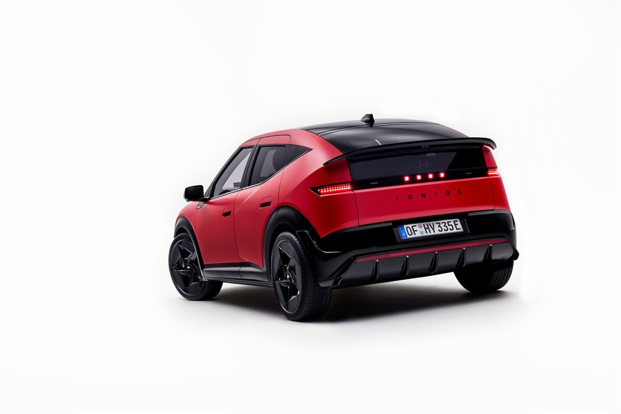 hyundai-ioniq-3-1.jpg