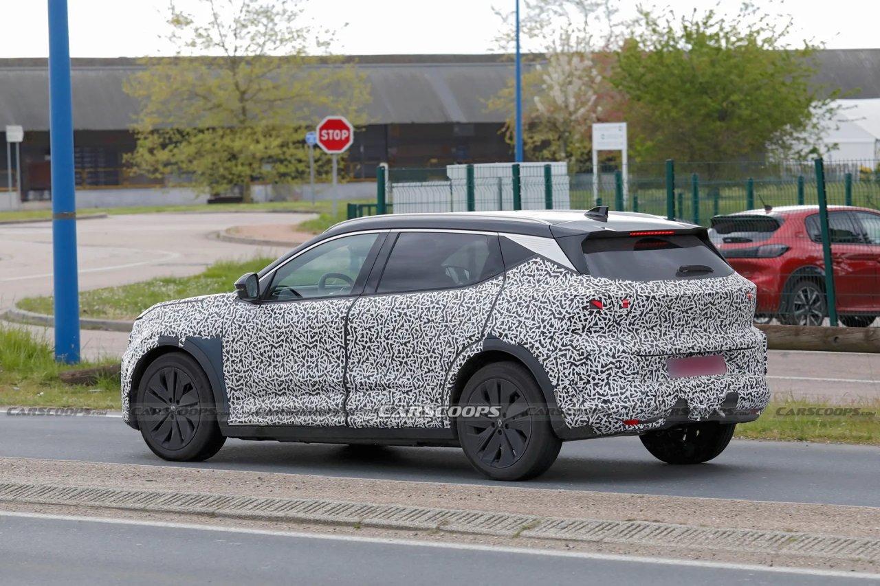 renault-scenic-e-tech2.webp