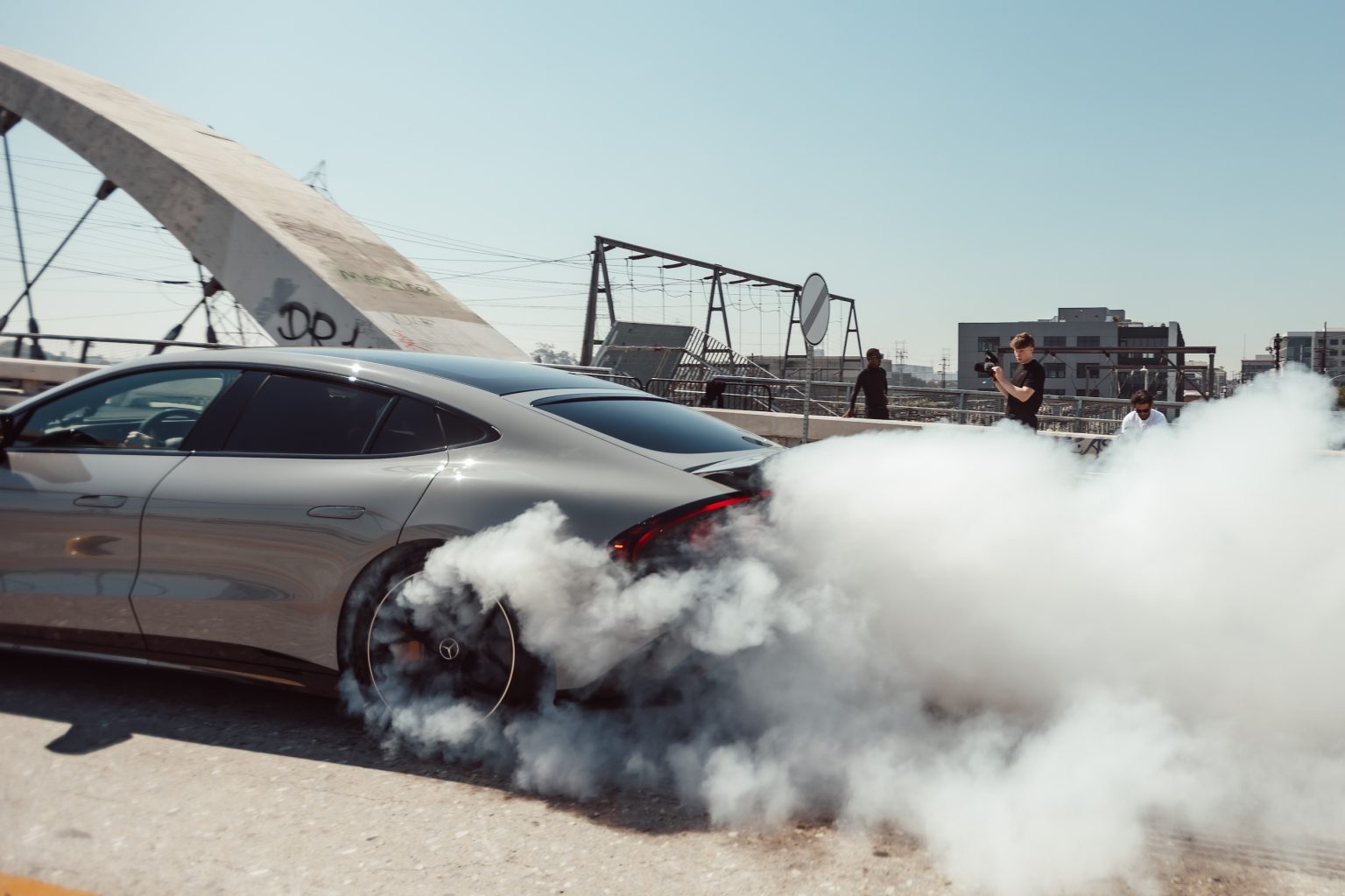 elektrikli-mercedes-amg-gt-4-door-coupe4.jpg