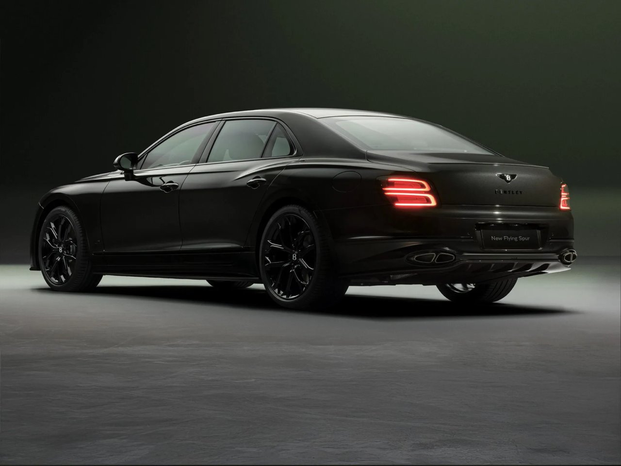 bentley-flying-spur3.webp