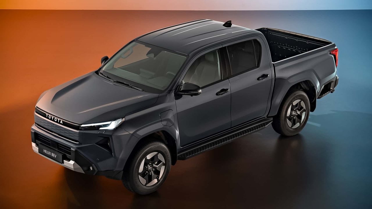 yeni-nesil-toyota-hilux4.jpg