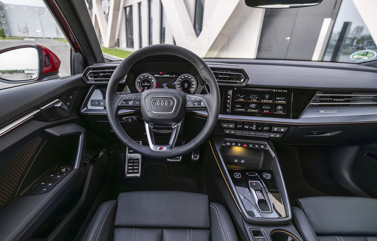 kokpit-audi-a3-sedan-9.jpg